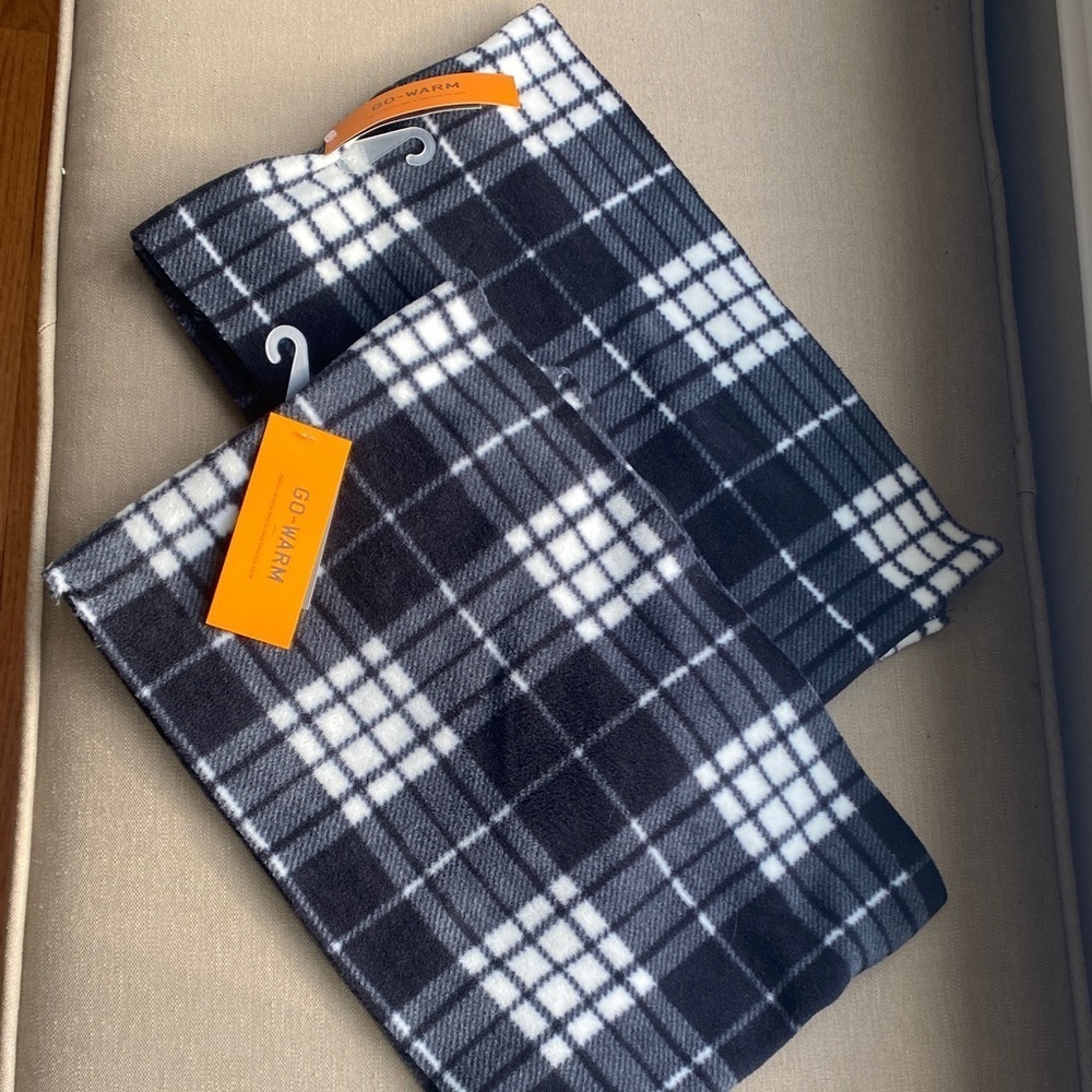 Black and White Plaid Fleece Scarf Set of 2